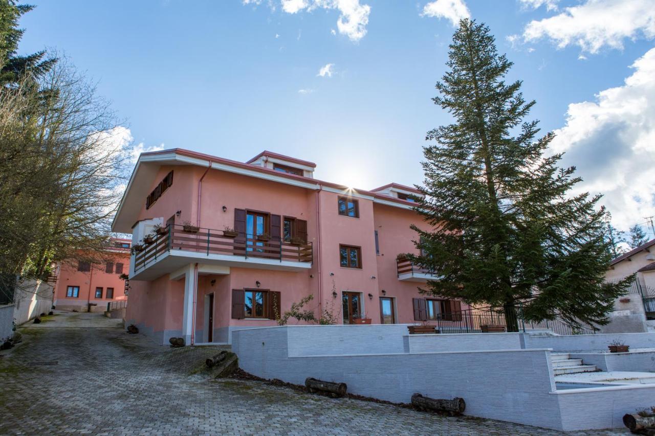 Il Moscardino Country Resort سيرا سان برونو المظهر الخارجي الصورة